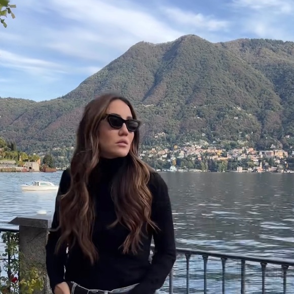 OFF-WHITE C/O VIRGIL ABLOH Nina Cat-Eye Sunglasses - Picture 5 of 16